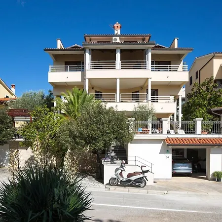 Apartment Apartments Agava Rabac
